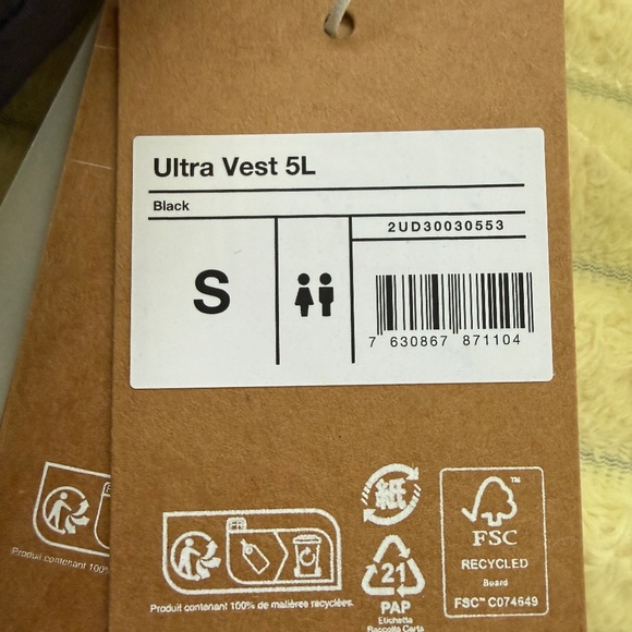 On Running Ultra Vest 5L – Black – Size S – New - Picture 6 of 9